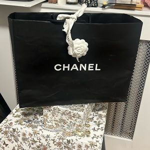 Chanel Bag Package Box with flower, give shopping bag (complimentary)
